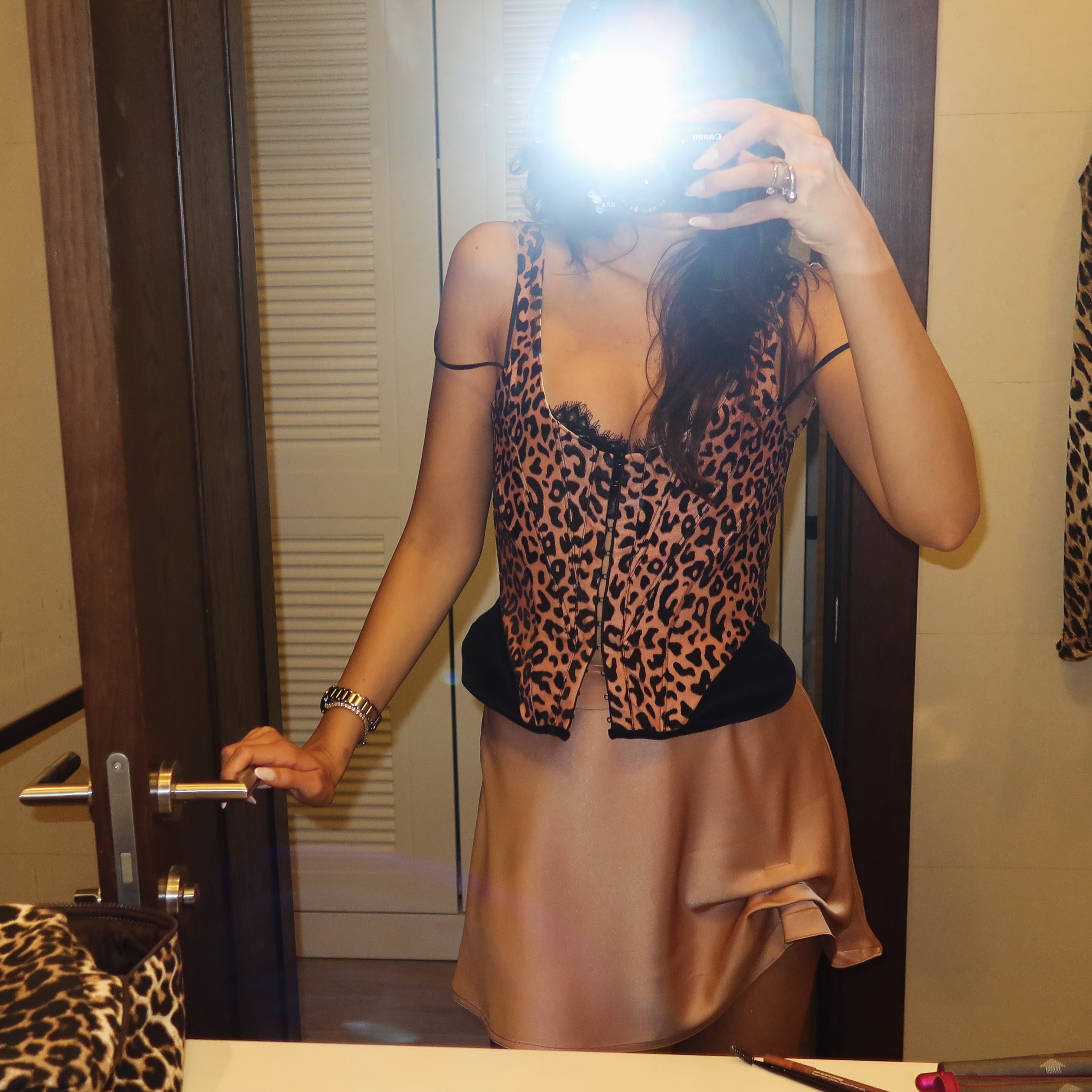 Leo corset