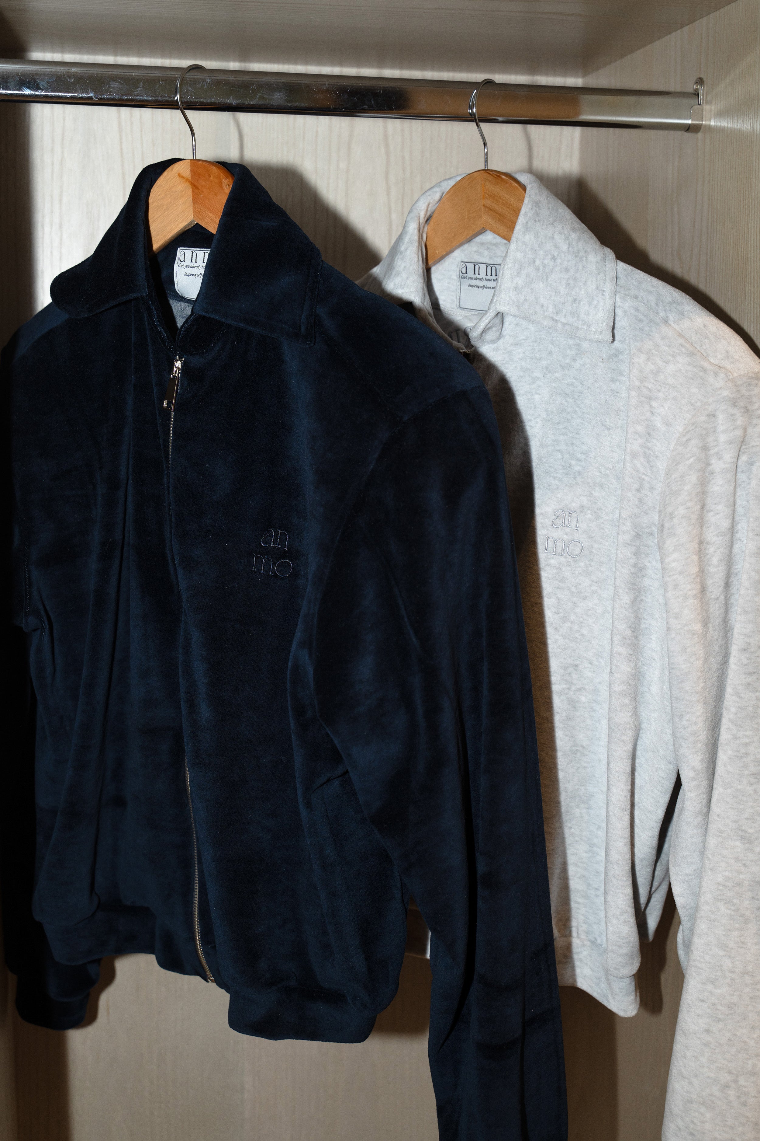 Anmo soft bomber — navy blue