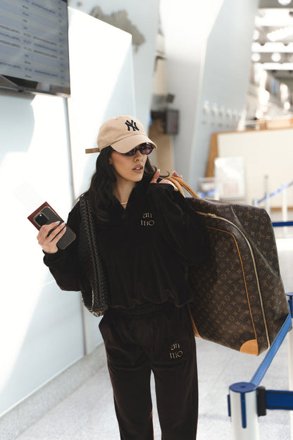 Iconic espresso brown set