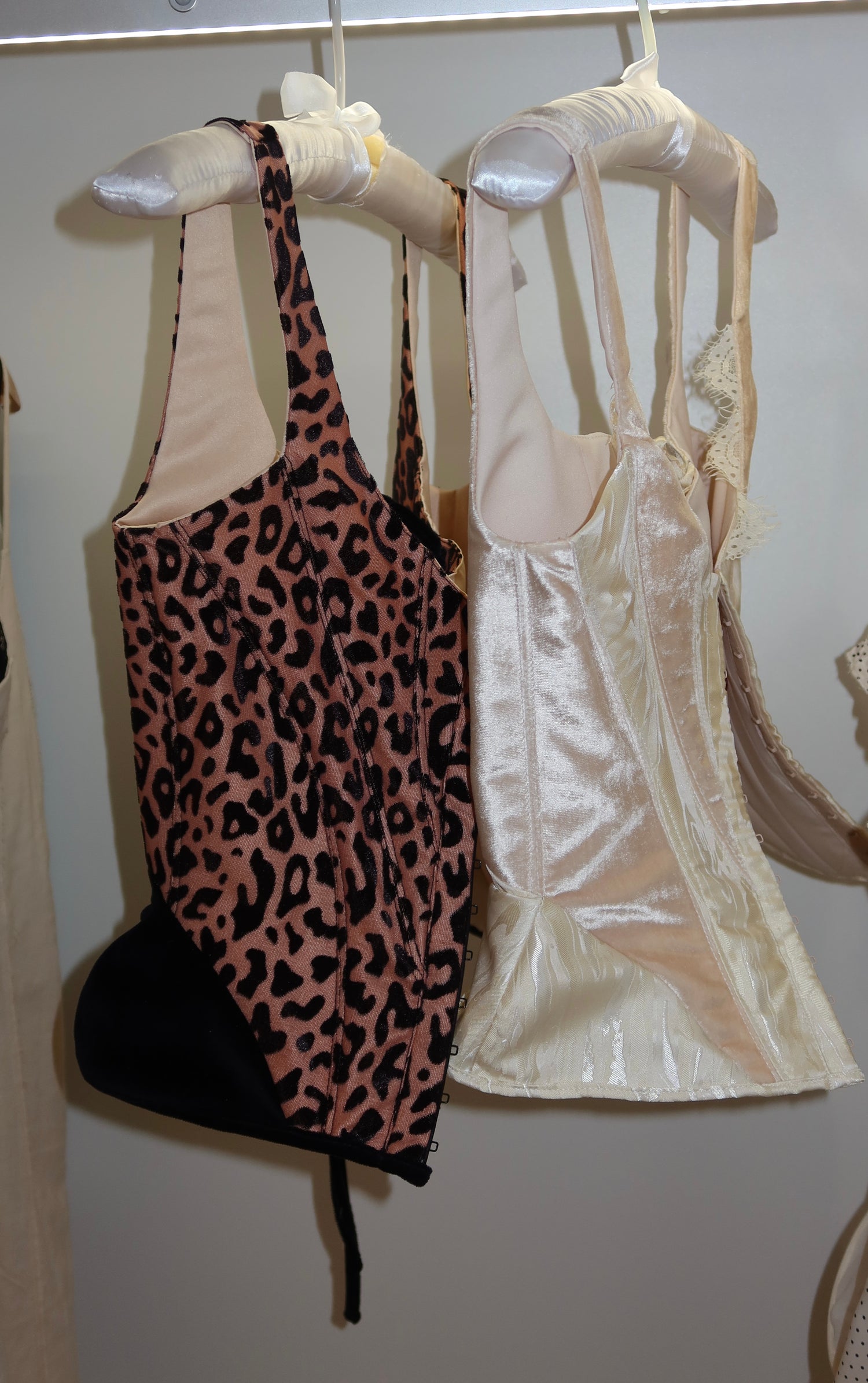 Leo corset