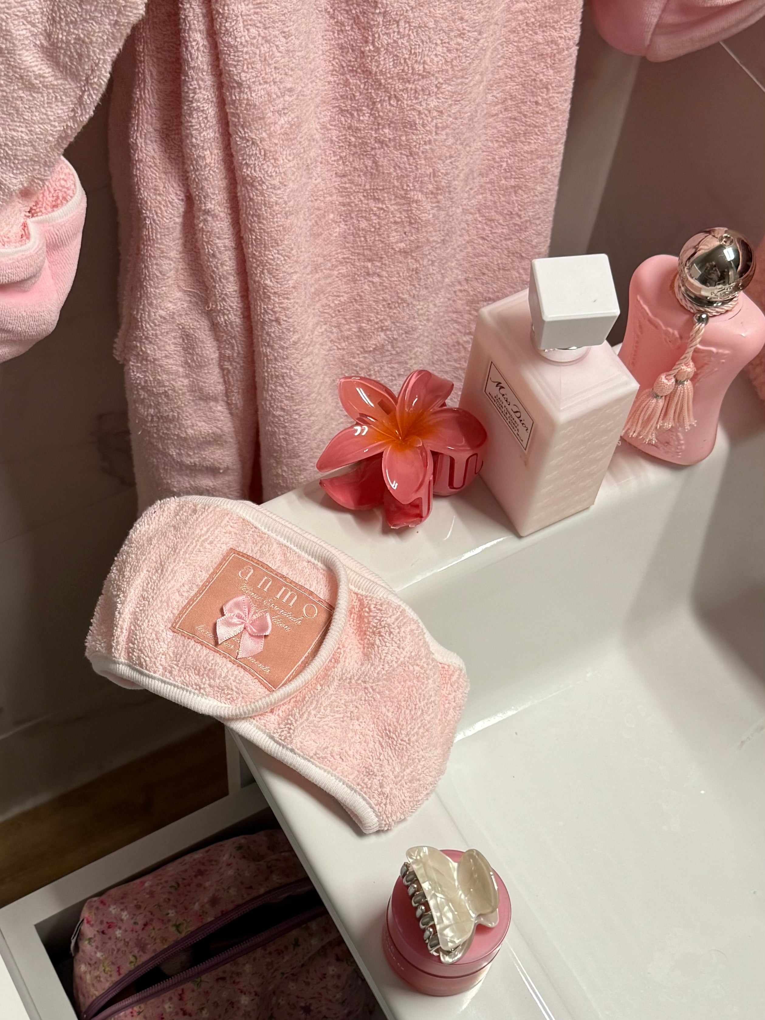 Anmo skincare headband / baby pink