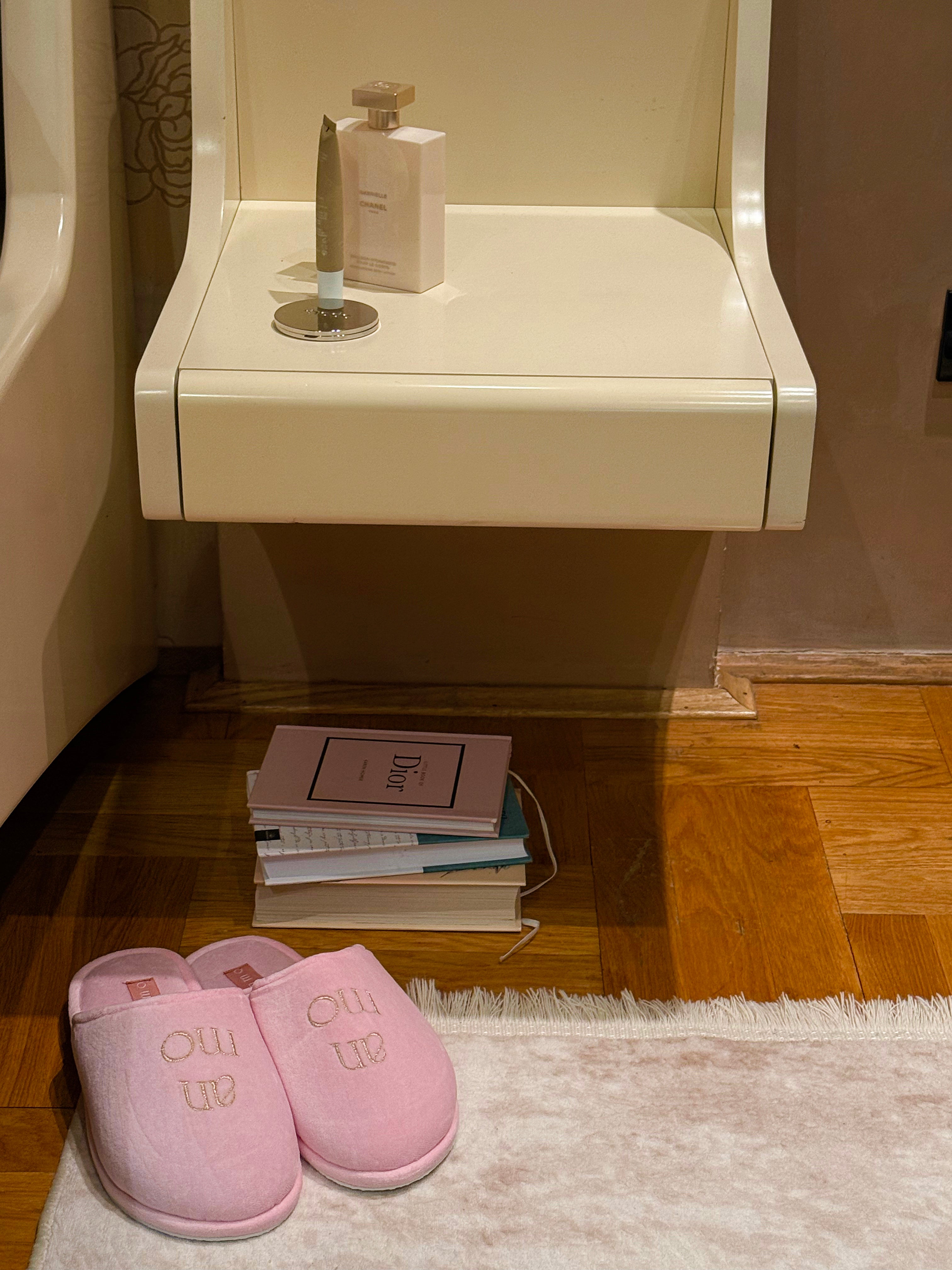 Soft Anmo slippers / Baby pink